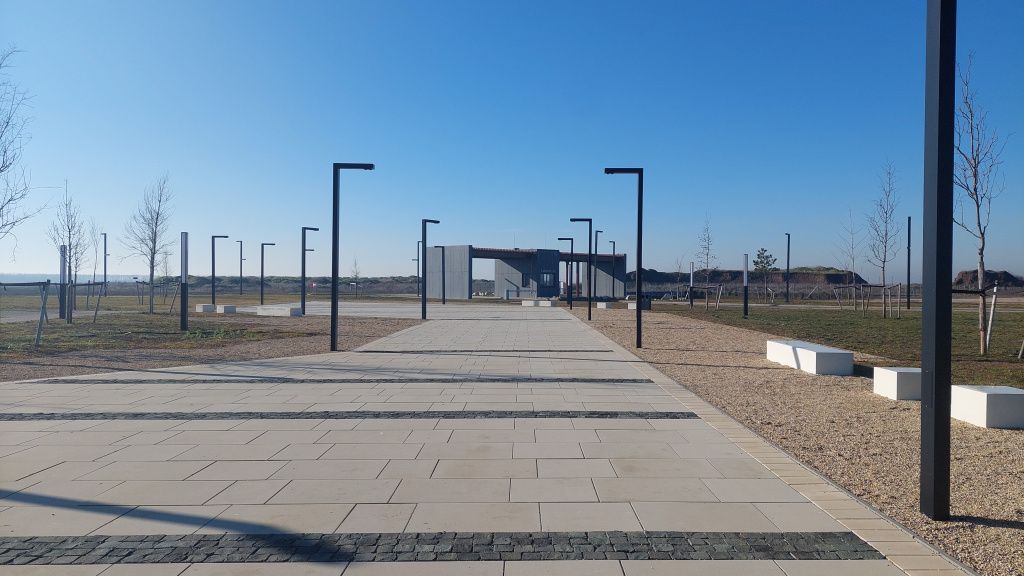 GALERIE FOTO | Cum arată "žacasă" la David Popovici, în complexul unde au numit o piscină dup - Imagine 8