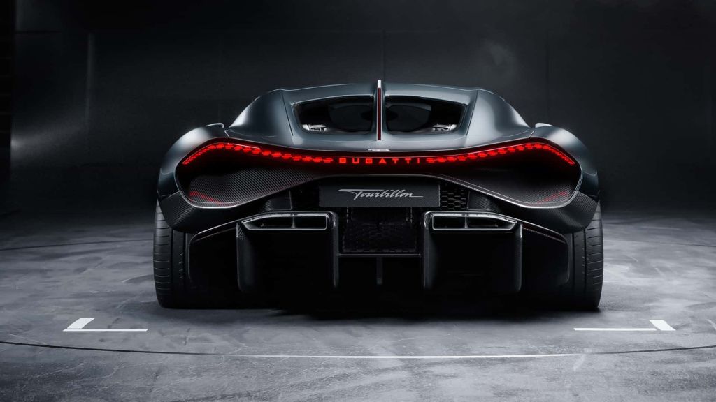 GALERIE FOTO | Bugatti a prezentat "žmașina pentru eternitate", un hypercar de 1.800 cai putere - Imagine 1