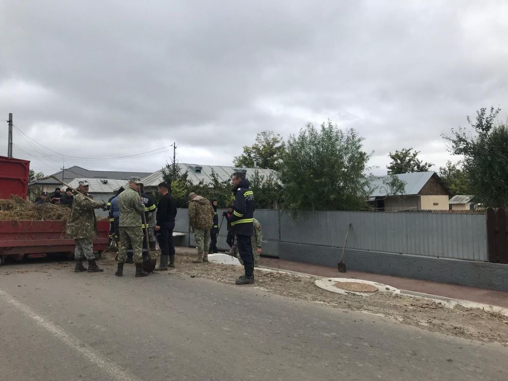 "žToleranÅ£ă zero faÅ£ă de cei care refuză evacuarea". Ce spune șeful județului Galați desp - Imagine 2