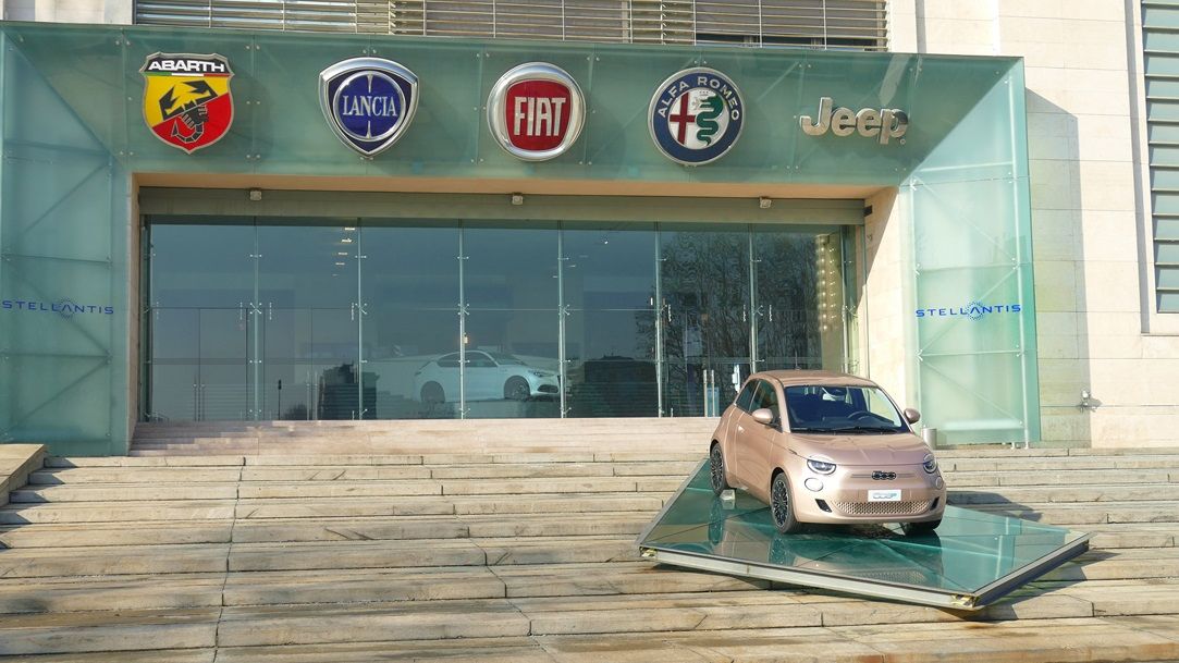 Stellantis a produs anul trecut în Italia mai puține vehicule electrice decât a planificat