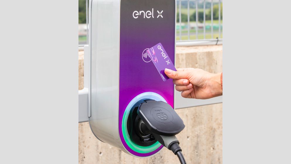 Enel X preia 12,5% din joint venture-ul Hubject