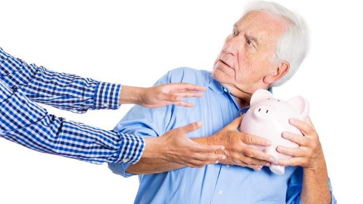 Nationalizarea pensiilor private obligatorii ramane un risc, in conditiile unui deficit bugetar care va sari de 6% din PIB