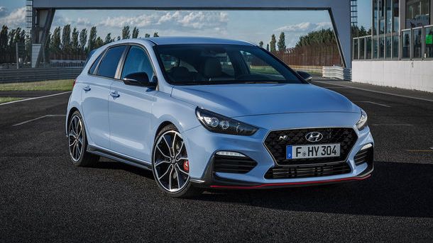 Hyundai i30 N va primi cutie de viteze automata cu dublu ambreiaj: lansarea este programata pentru 2019