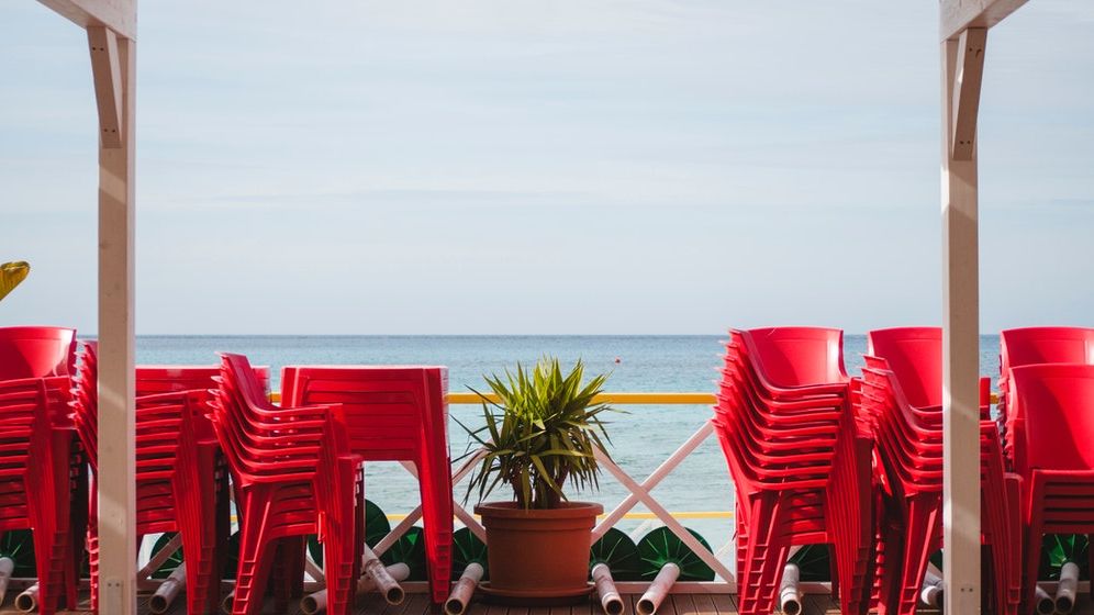 FOTO | Litoralul la control: Ce a descoperit ANPC la malul Mării Negre într-un restaurant cu pretenții din Mamaia