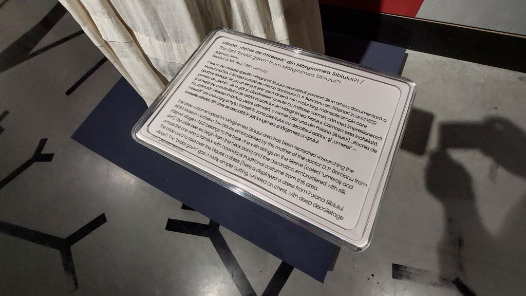 GALERIE FOTO | Cum arată cel mai spectaculos muzeu în aer liber al României - Imagine 108