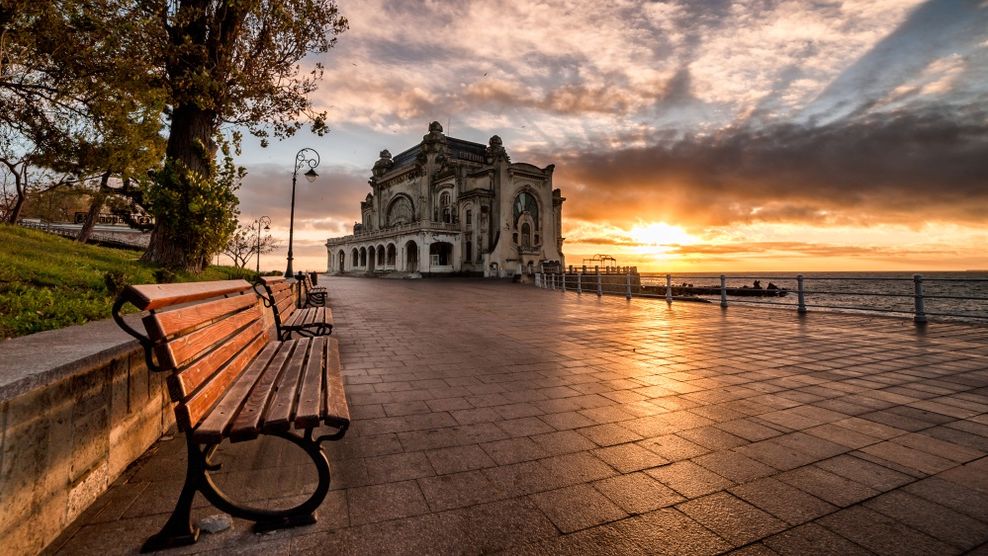 Viorica Dancila promite refacerea Cazinoului din Constanta