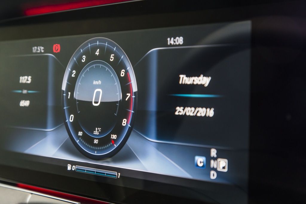 Mercedes-Benz Clasa E - Imagine 28