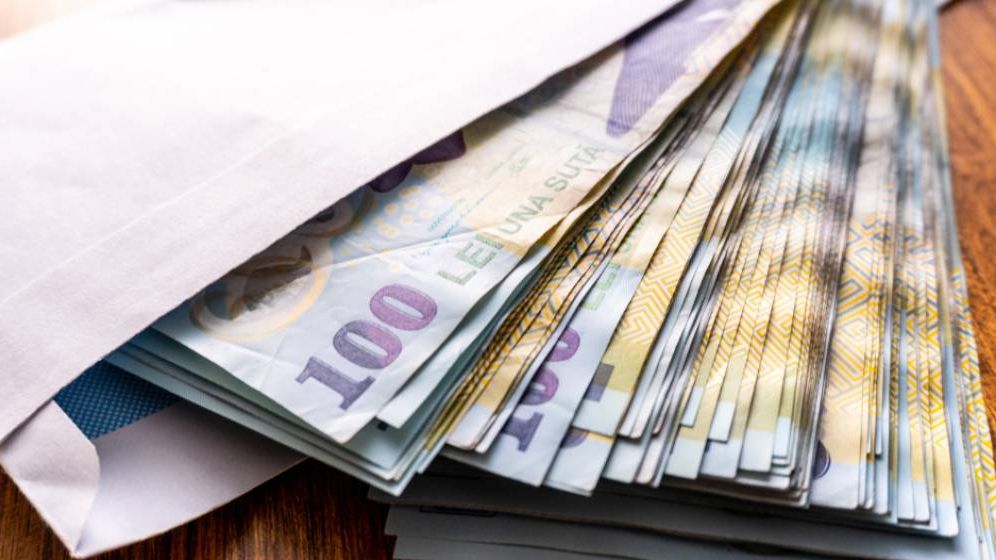 INS: Veniturile românilor au crescut. O familie câștigă în medie 7.700 lei cash
