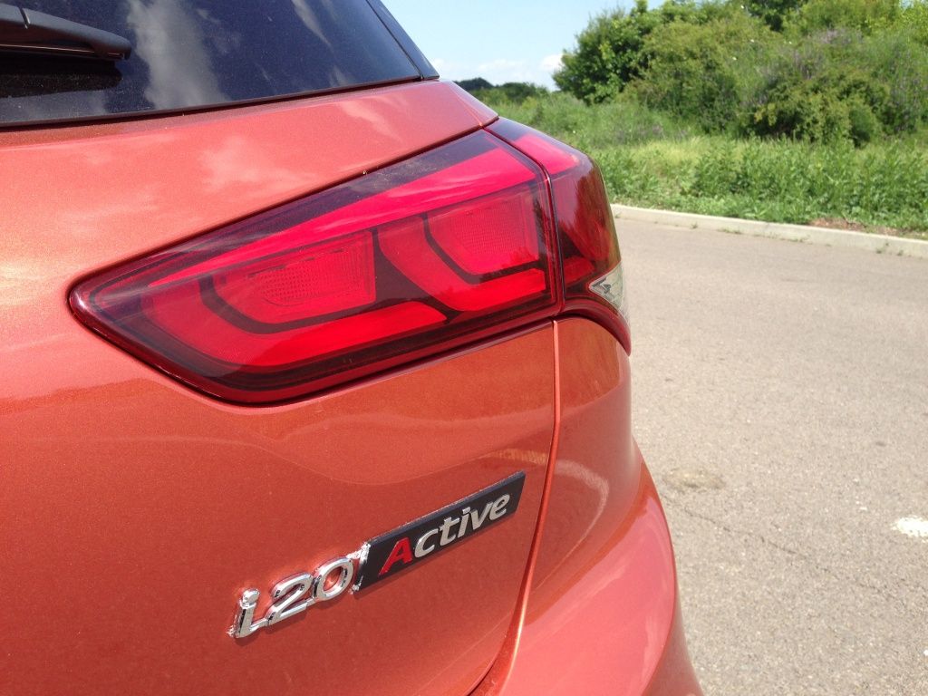Hyundai i20 Activ - Imagine 15