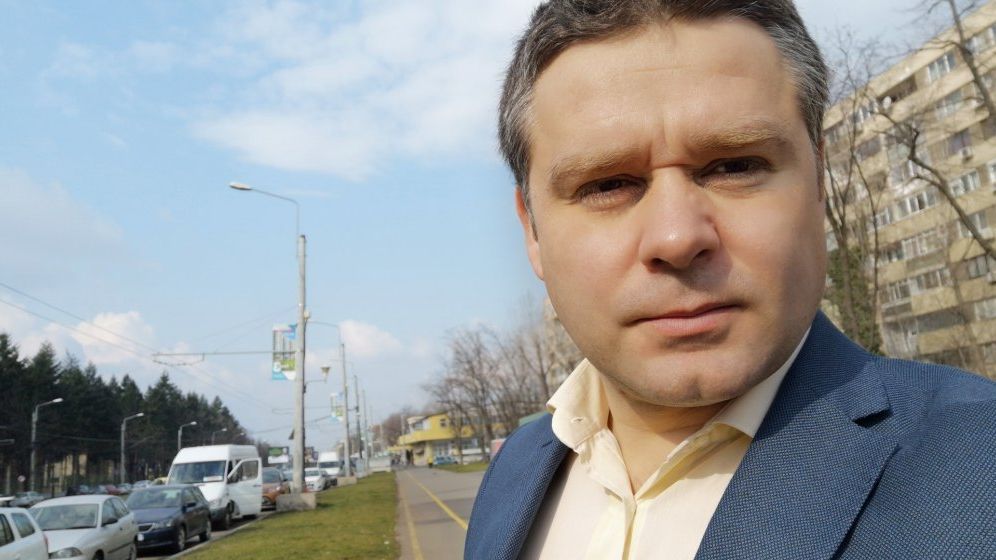 Cum vrea Ciucu să revitalizeze grădinile din Sectorul 6: te poți înscrie online în program