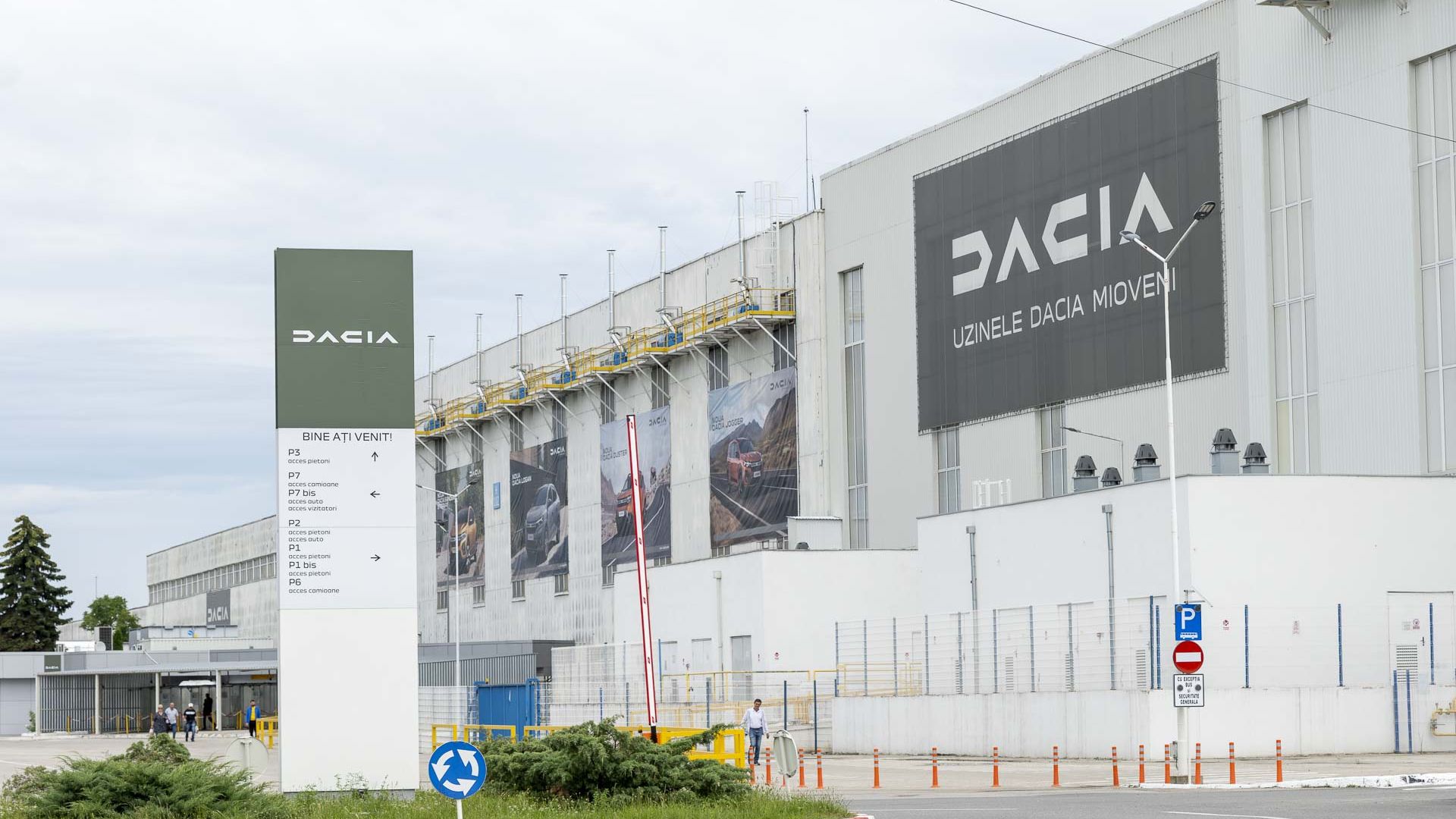 România face parte din noul proiect comun Renault-Geely. Uzina Dacia Mioveni va produce viitoarea generație de motoare termice