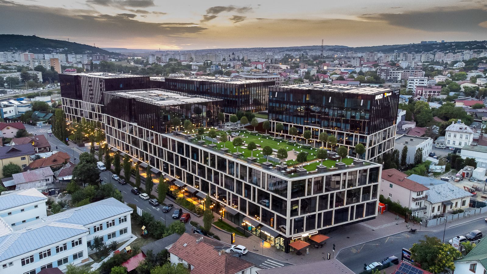 Provincia a ajuns la peste 1 milion de metri pătrați de clădiri de birouri, dar rămâne departe de București