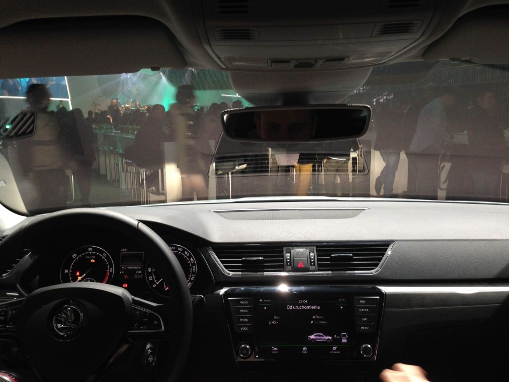 Skoda Superb III - Imagine 32