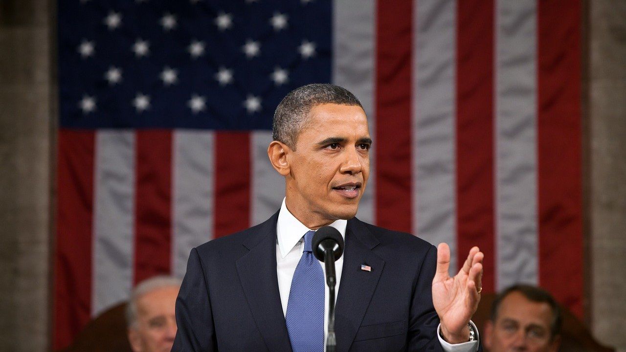 Petrecere cu restricții de ziua lui Obama: președintele a atras o serie de critici