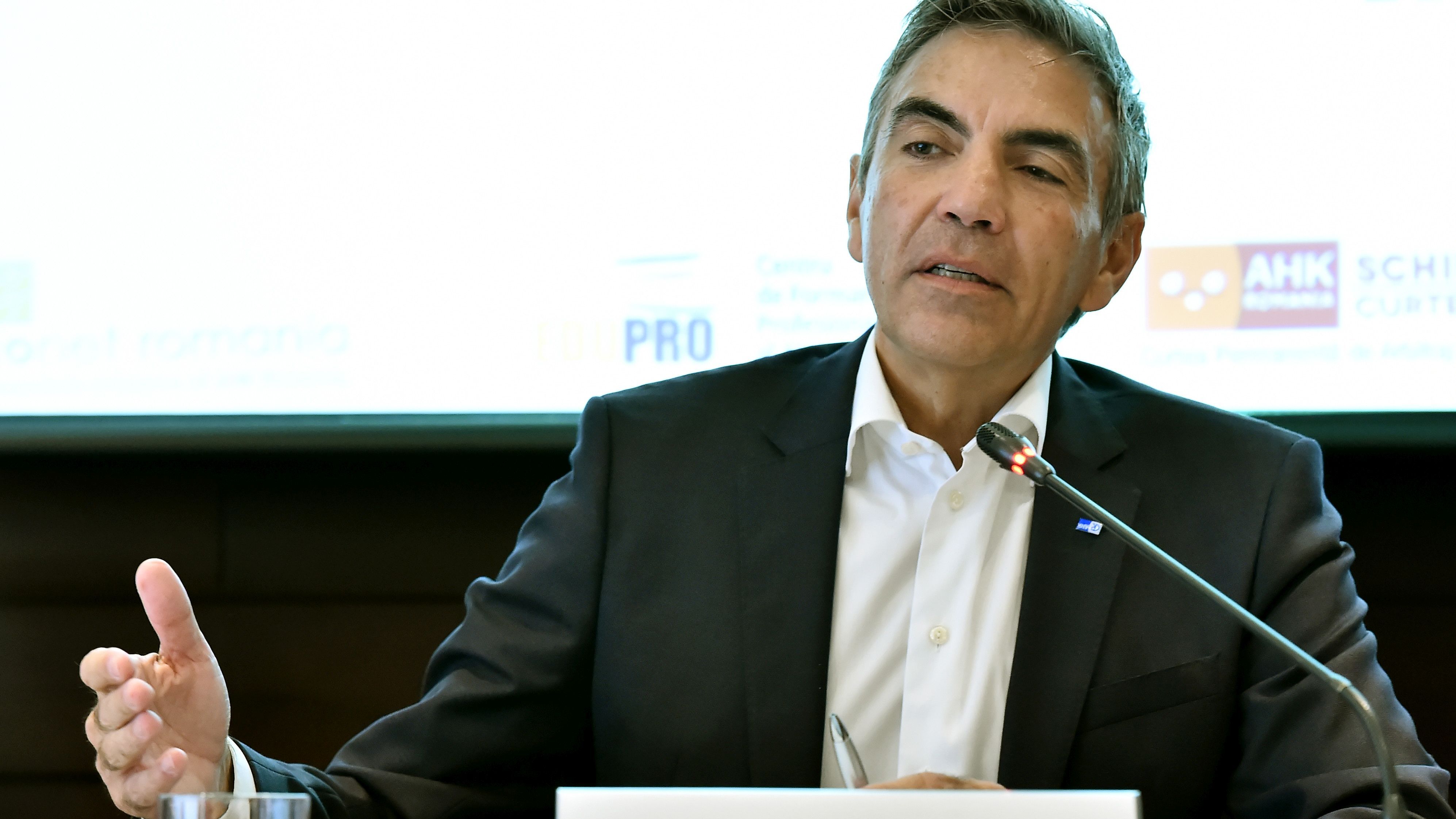 Dragos Anastasiu (ANAT): Daca nu ne atingem potentialul in turism, de vina e industria, nimeni altcineva