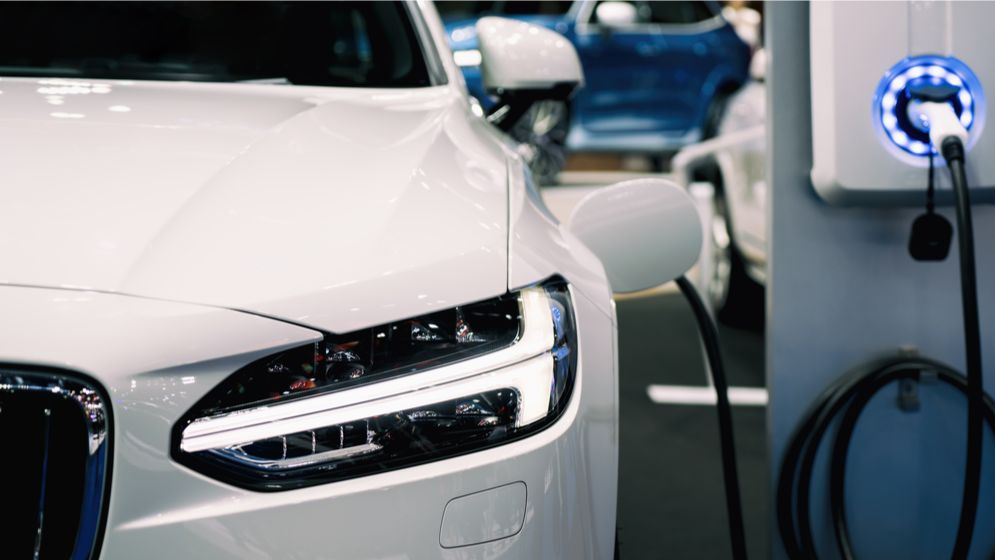 Analiză: România a trecut de 70.000 de vehicule electrice înmatriculate. Cota de piață din iulie, nici 4%