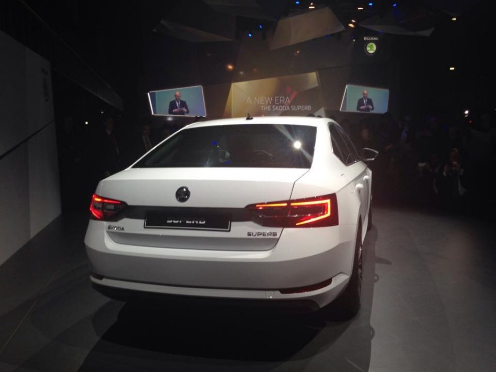 Skoda Superb III - Imagine 23