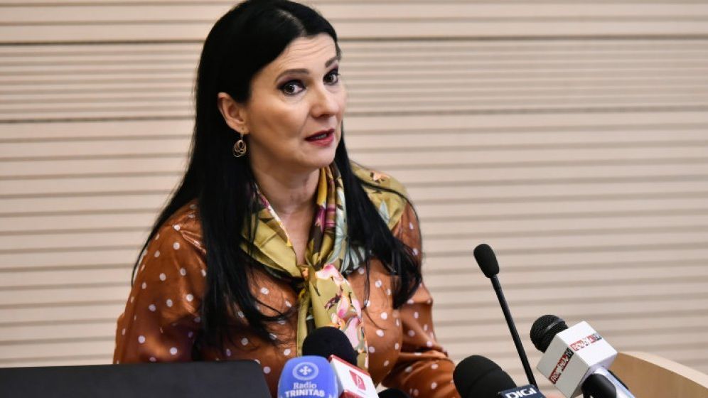 Sorina Pintea, criticata dur la nivel european dupa anuntul de suspendare a exportului de citostatice: "Problema este falsa"