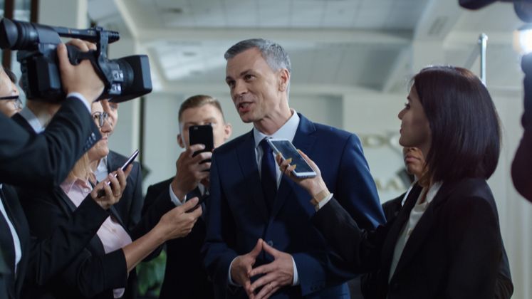 O carieră în mijlocul oamenilor: 5 joburi potrivite pentru persoanele sociabile