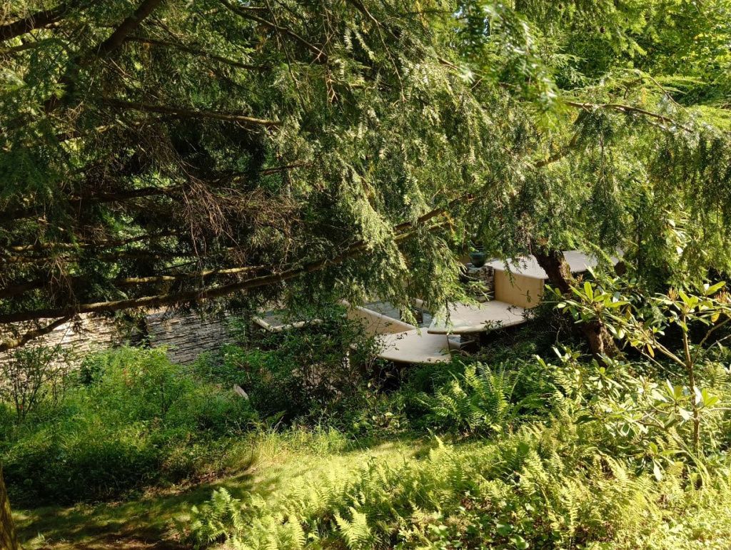 Cum arată Fallingwater, cea mai frumoasă casă din America, construită pe o cascadă - Imagine 52