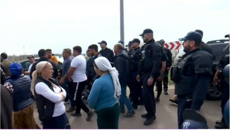 Descinderi cu scandal la mafia gunoaielor. ”Vine Paștele, ce să le dau copiilor?”