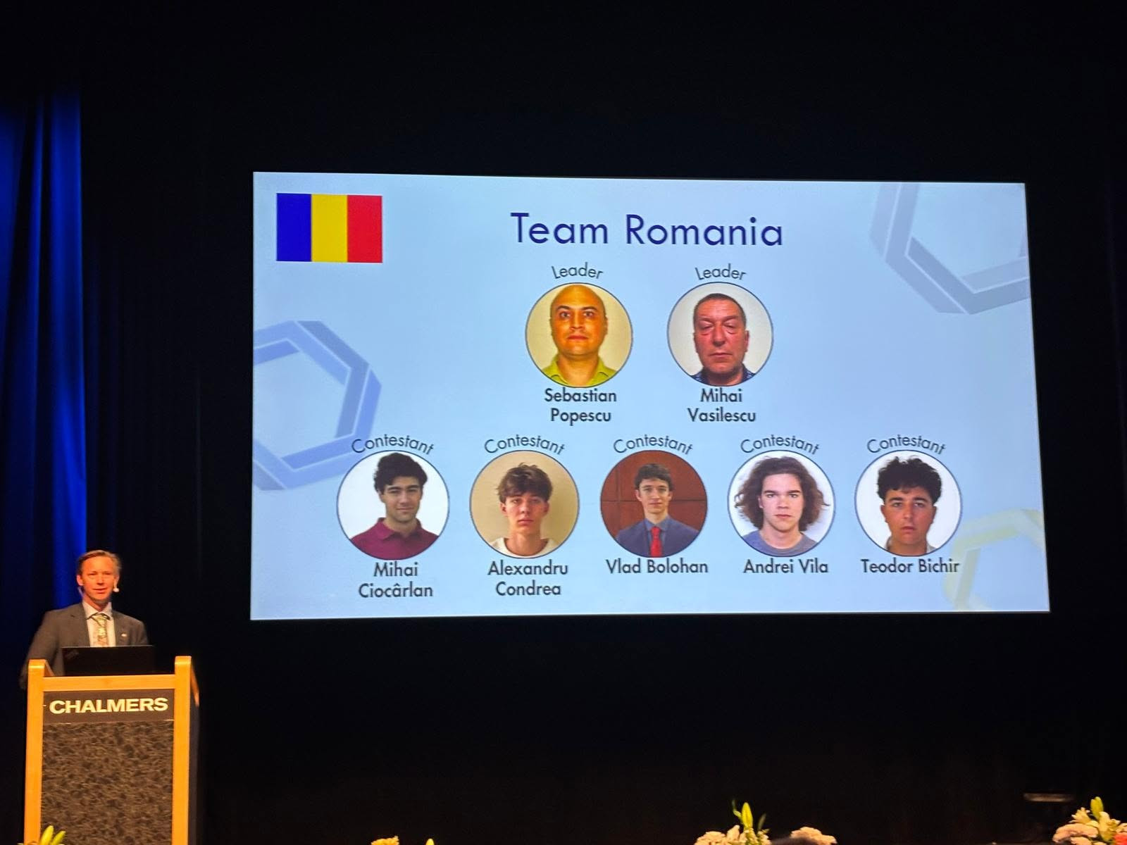 Medalii de aur pentru elevii români la Olimpiada Europeană de Fizică