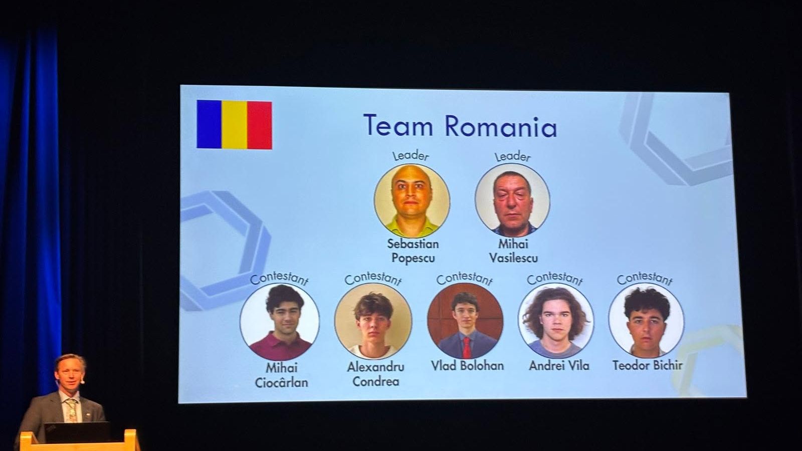 Medalii de aur pentru elevii români la Olimpiada Europeană de Fizică