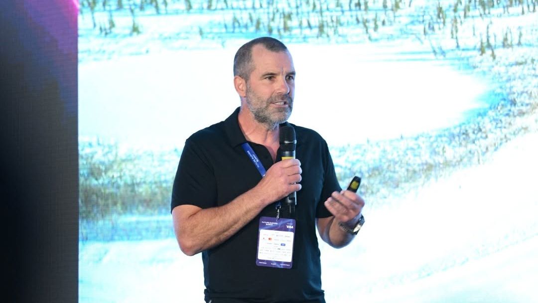 Tibi Ușeriu, dincolo de limite la Future Banking Summit. De la anii petrecuți în închisoare la ultramaratoane extreme: „Durerea îți schimbă percepția mai mult decât confortul”