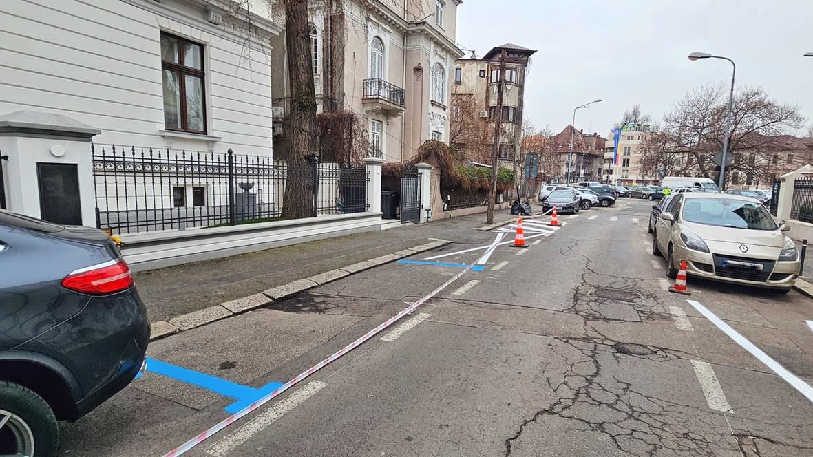 APIA, reacție la decizia lui Ciucu de a elimina parcarea gratuită pentru hibride