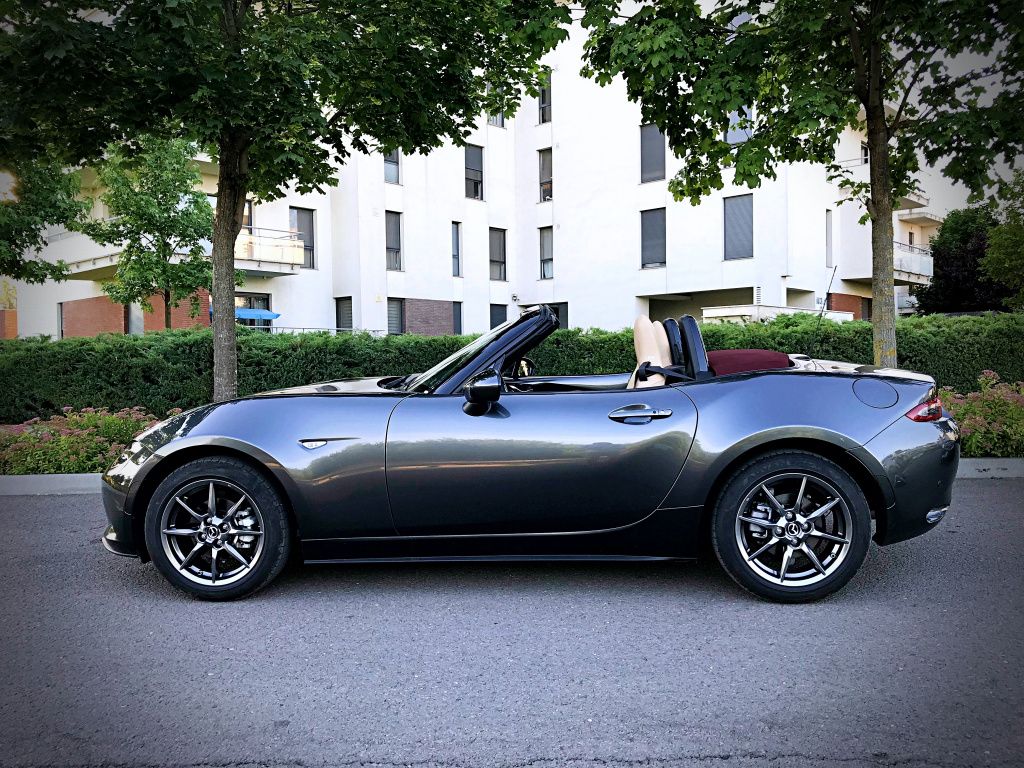 Mazda MX-5 - Imagine 12
