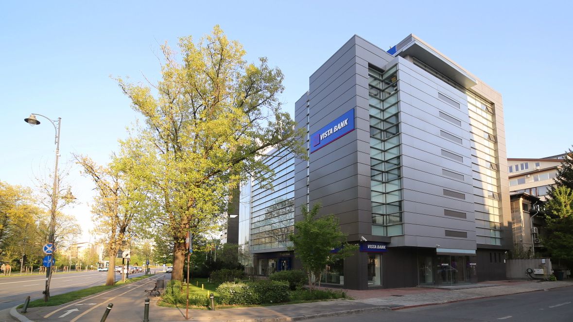 Vista Bank cumpără integral Credit Agricole România și își dublează astfel activele