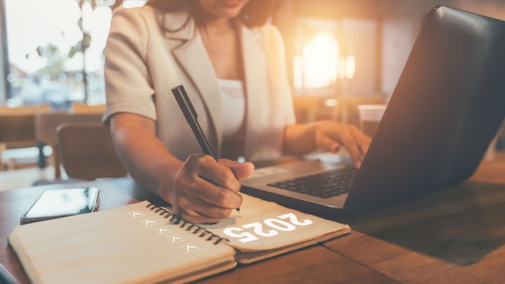 Piața muncii în 2025, dominată de „un echilibru fragil între cererea de talente și presiunile economice”