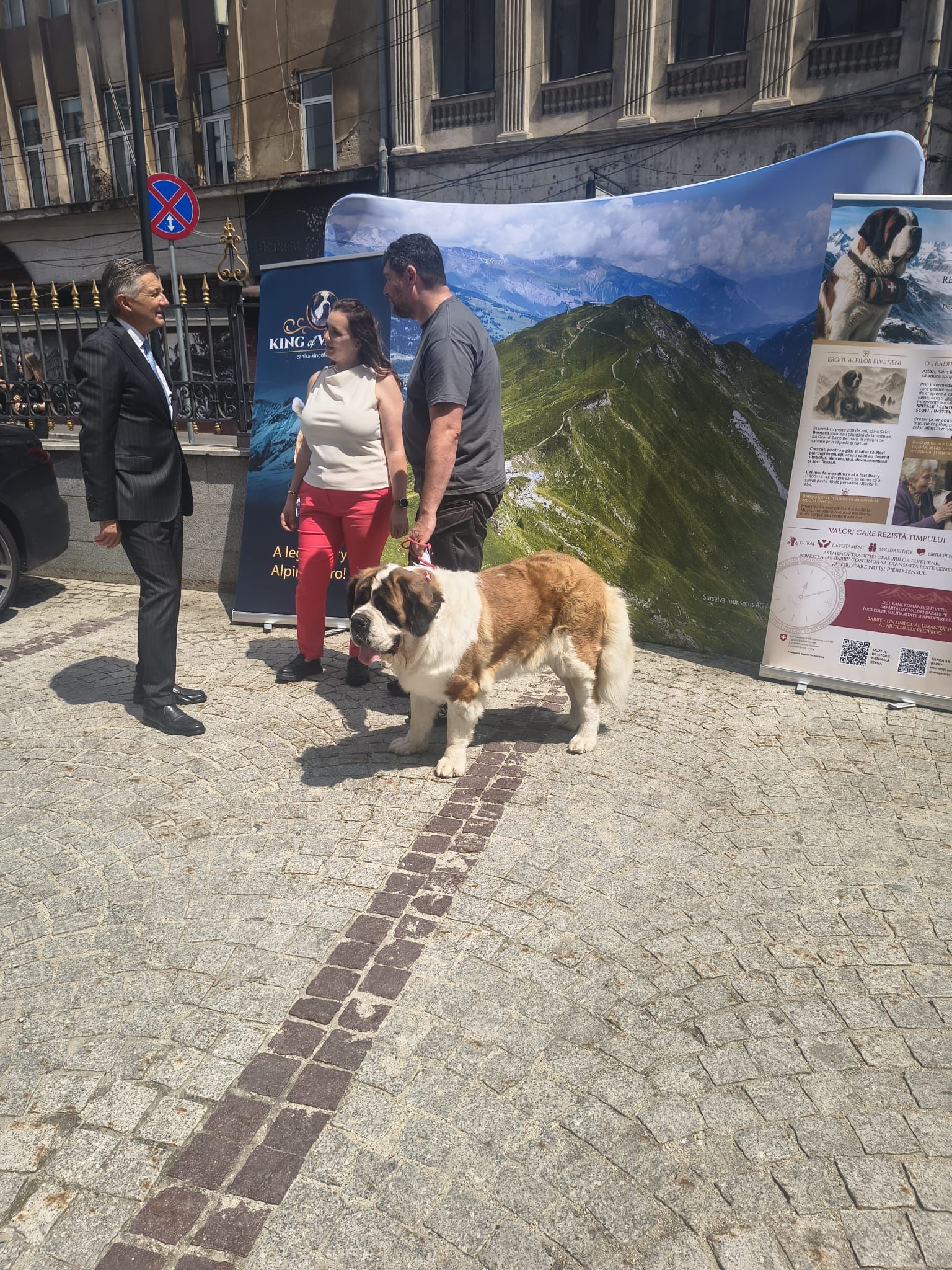 FOTO. Un CEAS, o POVESTE. Orologerie elvețiană la BNR. „Valori care rezistă timpului” marchează 115 ani de relații România-Elveția<br> - Poza 16