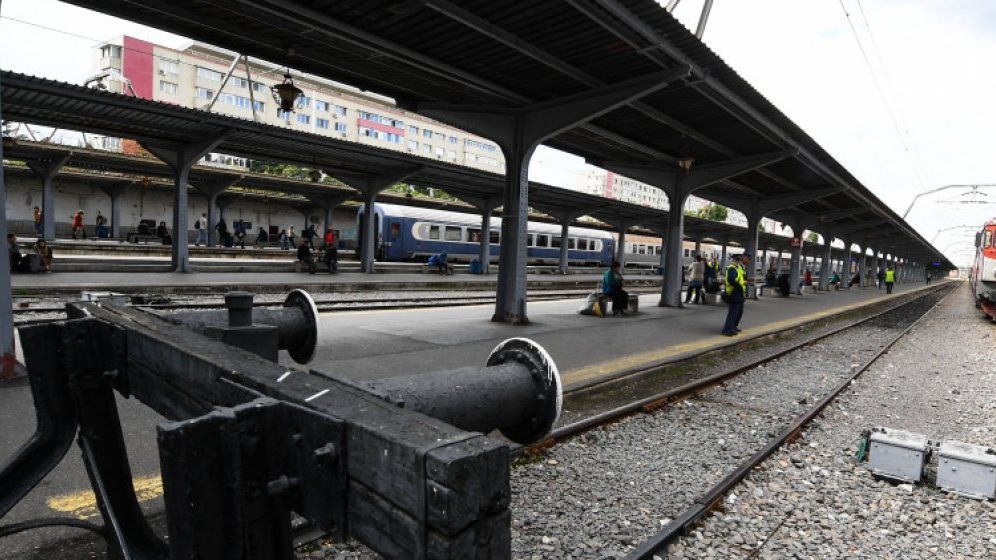 Traficul feroviar din Gara de Nord a fost blocat, marti, de o punga de plastic