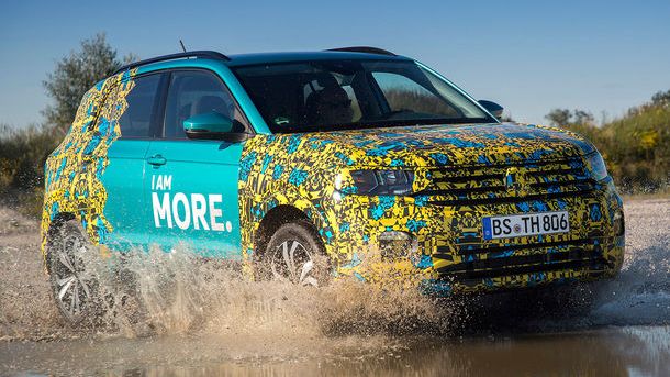 SUV-ul Volkswagen T-Cross va fi prezentat in 25 octombrie: portbagaj de 455 de litri si motorizari preluate din gama Polo
