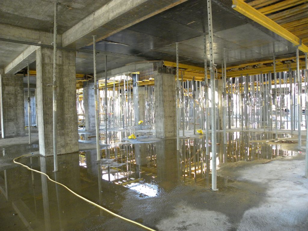 GALERIE FOTO Orasul medical al lui Wargha Enayati - Imagine 7