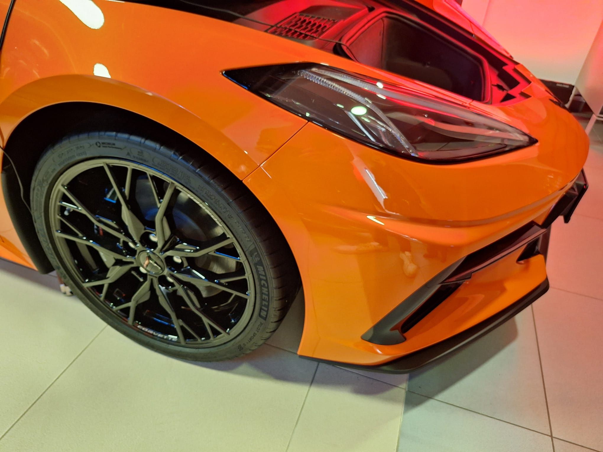 FOTO | Primul Corvette hibrid, lansat în România. Cât costă și ce performanțe are - Poza 2