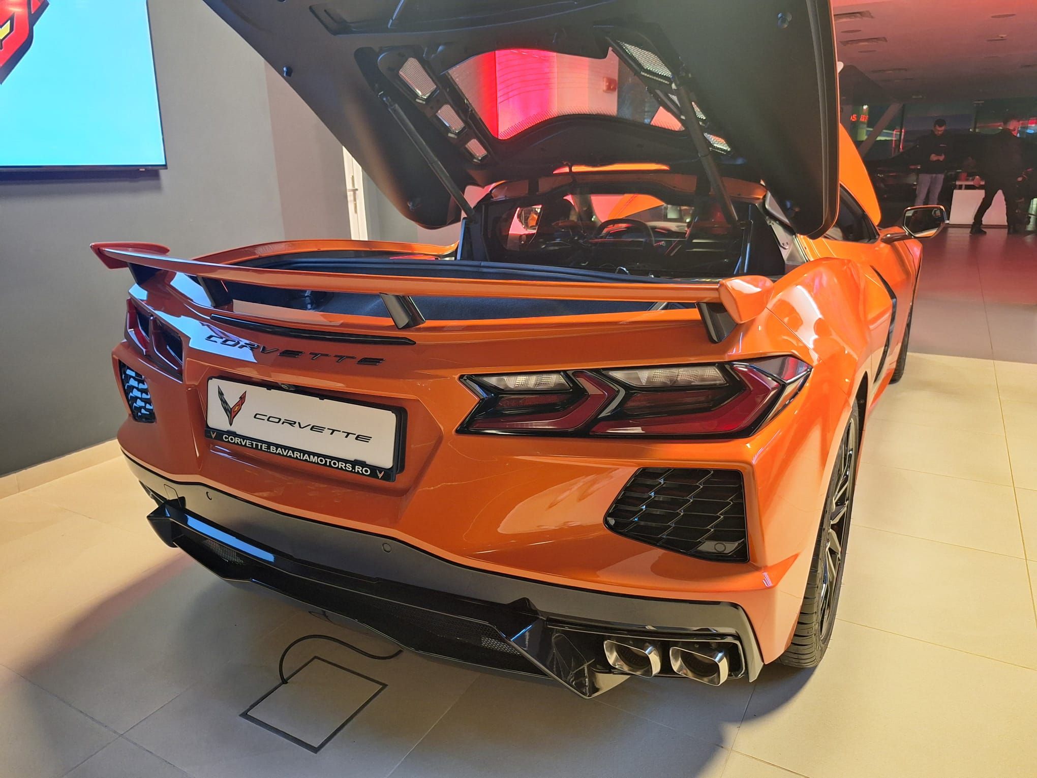FOTO | Primul Corvette hibrid, lansat în România. Cât costă și ce performanțe are - Poza 4