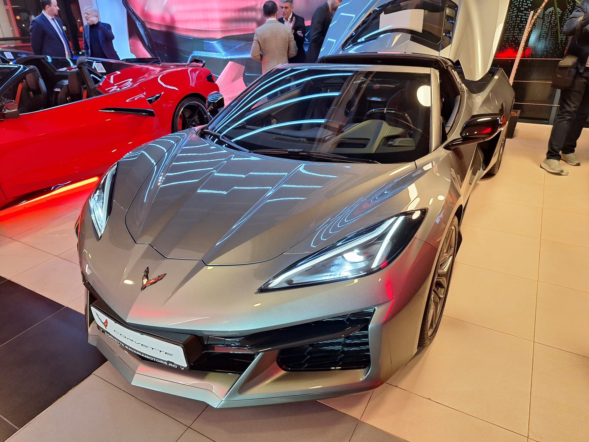 FOTO | Primul Corvette hibrid, lansat în România. Cât costă și ce performanțe are - Poza 3