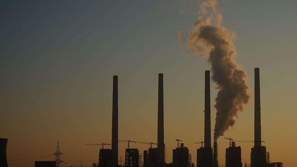 Continuă închiderea termocentralelor. Două grupuri pe cărbune de la Turceni și Rovinari, oprite de la 1 iunie