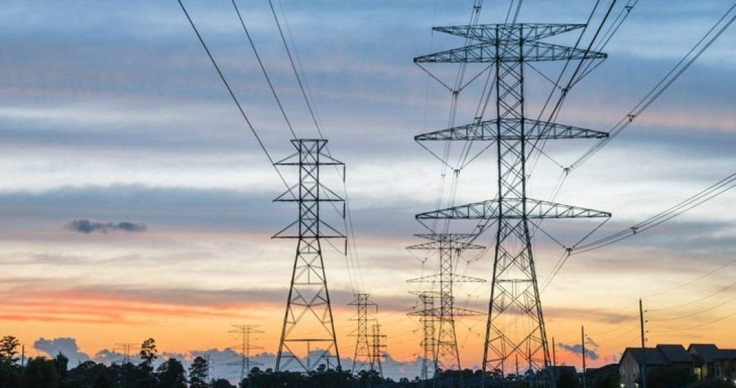 Ucraina riscă să rămână fără curent și căldură înaintea iernii. Zelenski: Rusia încearcă să provoace o pană electrică generală