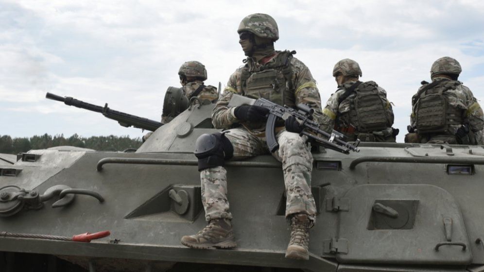 Pentagon: Rusia își apropie trupele de Ucraina și își face rezerve de sânge