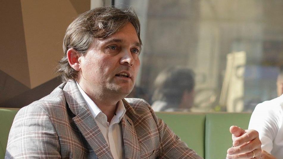 Levente Borviz, head of retail MOL: Dezvoltarile tehnologice care apar si noile obiceiuri de consum schimba fundamental piata de retail de carburant