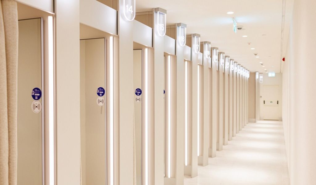 FOTO | Lefties aduce trendurile digitale din retail într-un nou oraș din România - Imagine 1