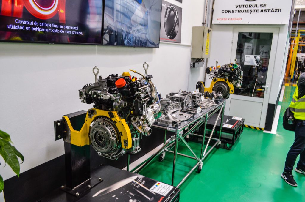 [FOTO] Care sunt secretele noului motor hibrid dezvoltat integral în România și folosit de Dacia - Imagine 2