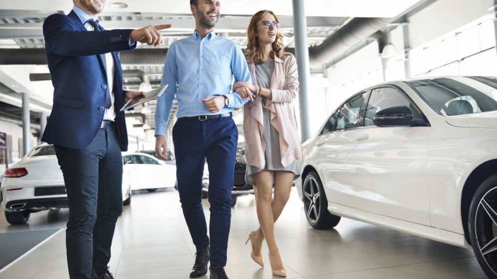Achizitiile de automobile noi, cresteri importante pe sfarsit de an