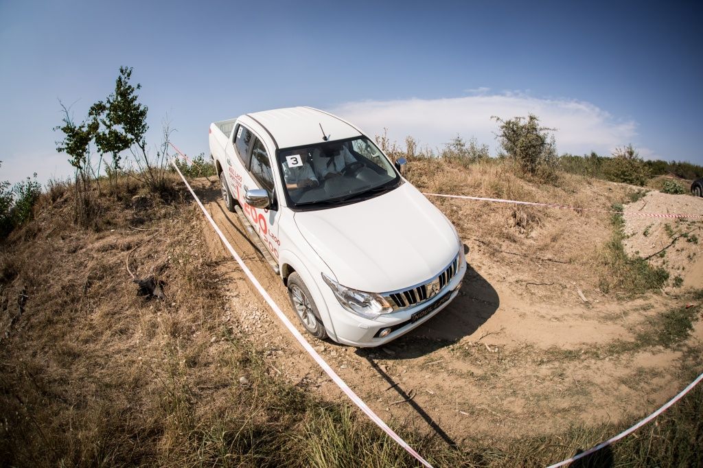 Mitsubishi L200 - Imagine 15