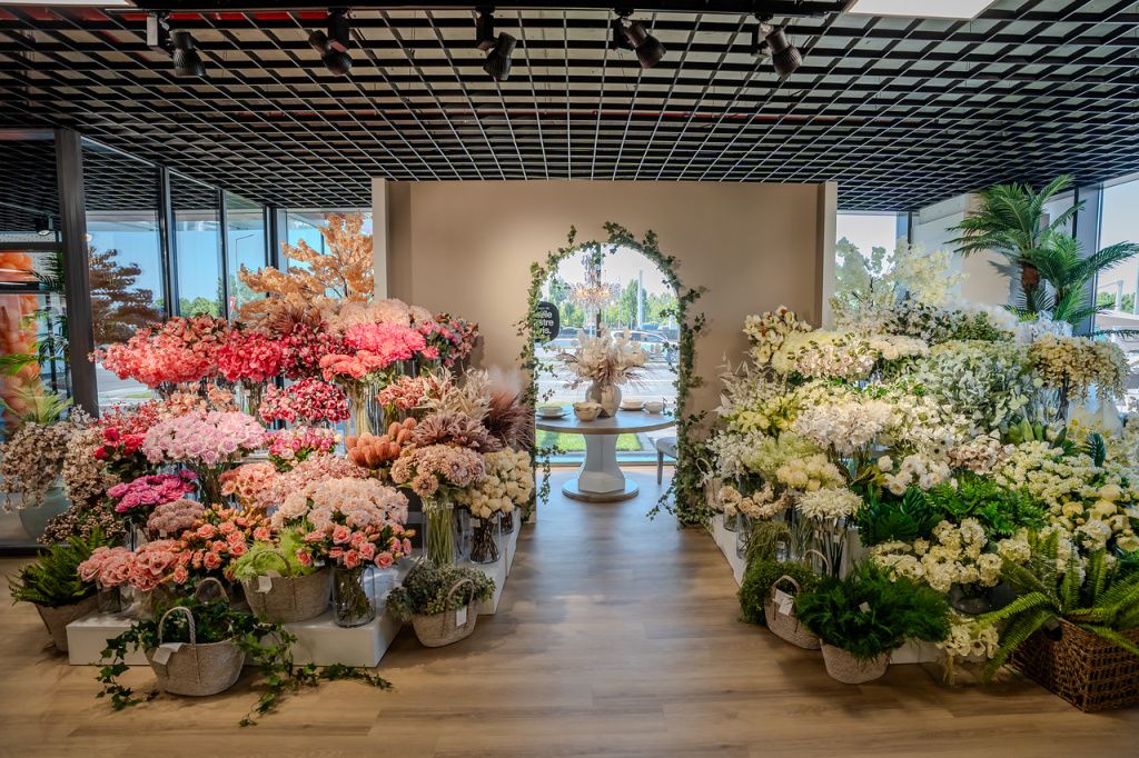 GALERIE FOTO Cum arată cel mai nou magazin Mobexpert. Amenajări exclusive - Imagine 10