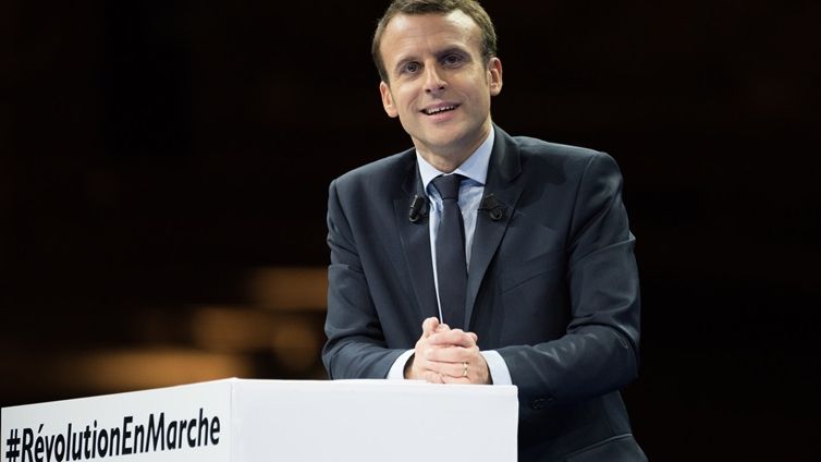 Emmanuel Macron face din egalitatea dintre femei si barbati "marea cauza" a mandatului sau