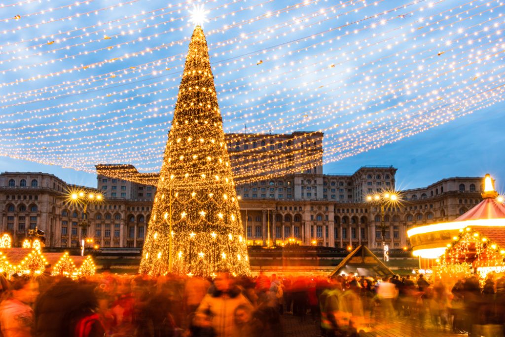 Târgul de Crăciun de la București, Piața Constituției